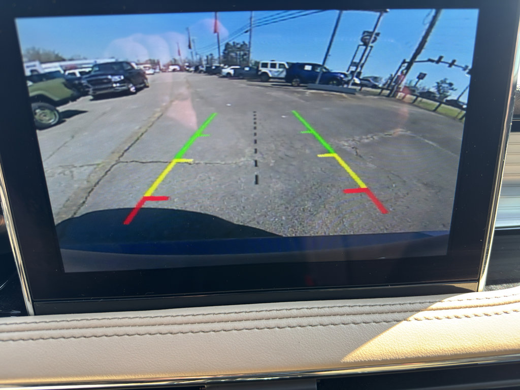 Used 2022 Lincoln Corsair FWD w/ Equipment Group 101A image 26