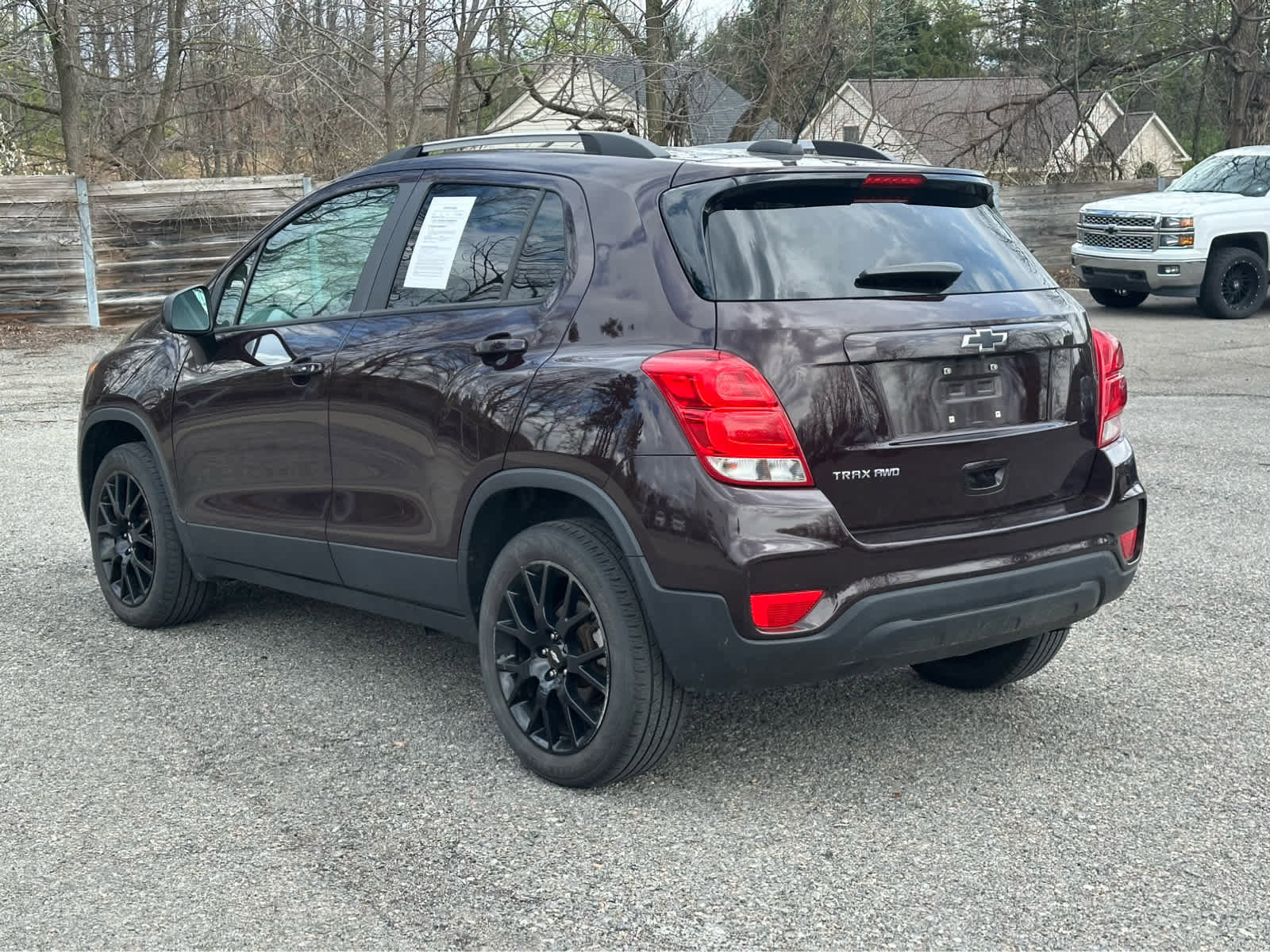 Used 2022 Chevrolet Trax LT w/ Sport Edition image 7