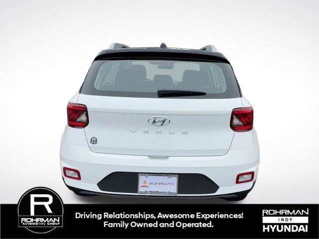New 2026 Hyundai Venue SEL FWD image 8