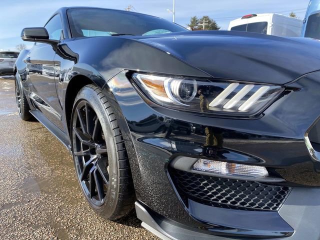 Used 2016 Ford Mustang Shelby GT350 w/ Technology Package image 8