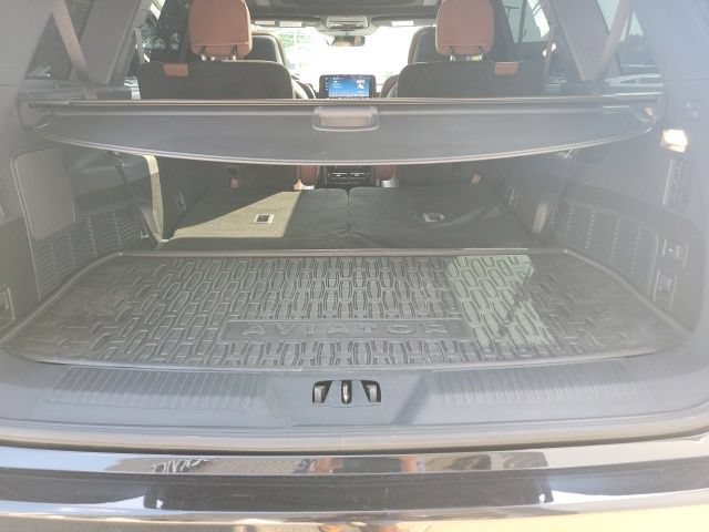 Certified 2025 Lincoln Aviator Reserve w/ Equipment Group 201A AWD/4WD image 28