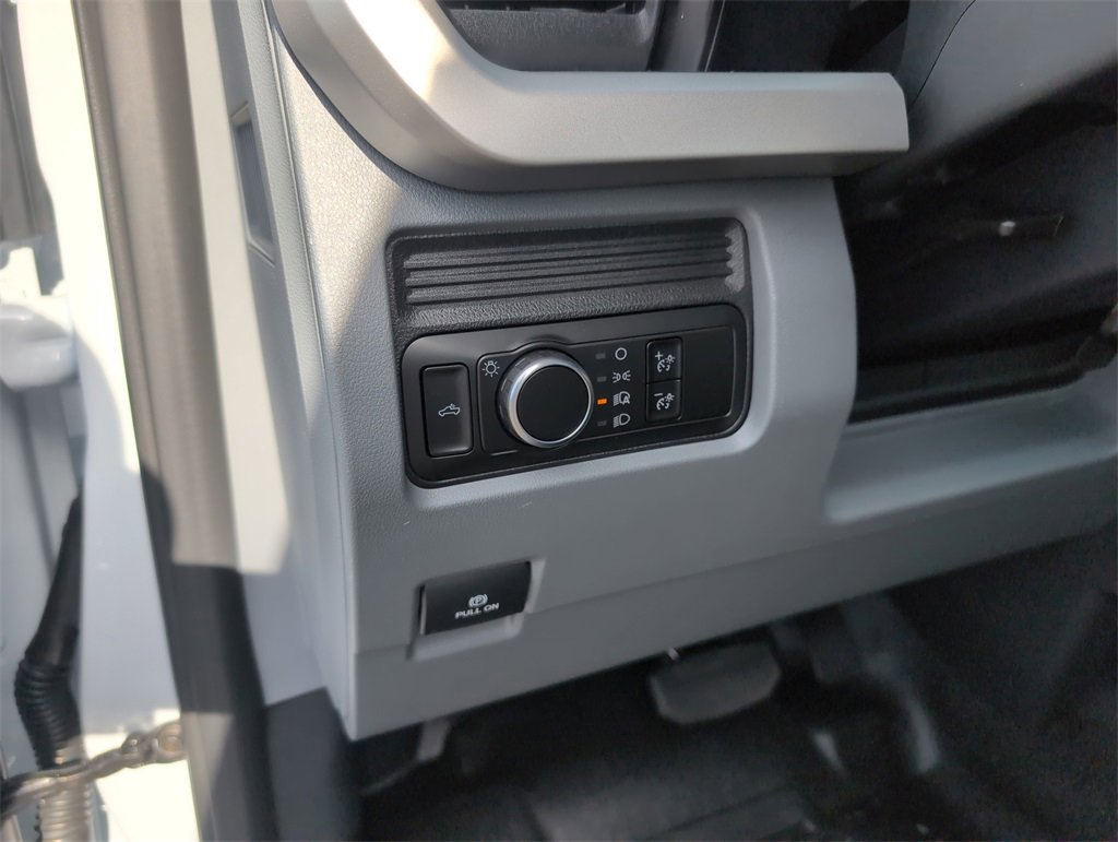 New 2026 Ford F250 XL image 14