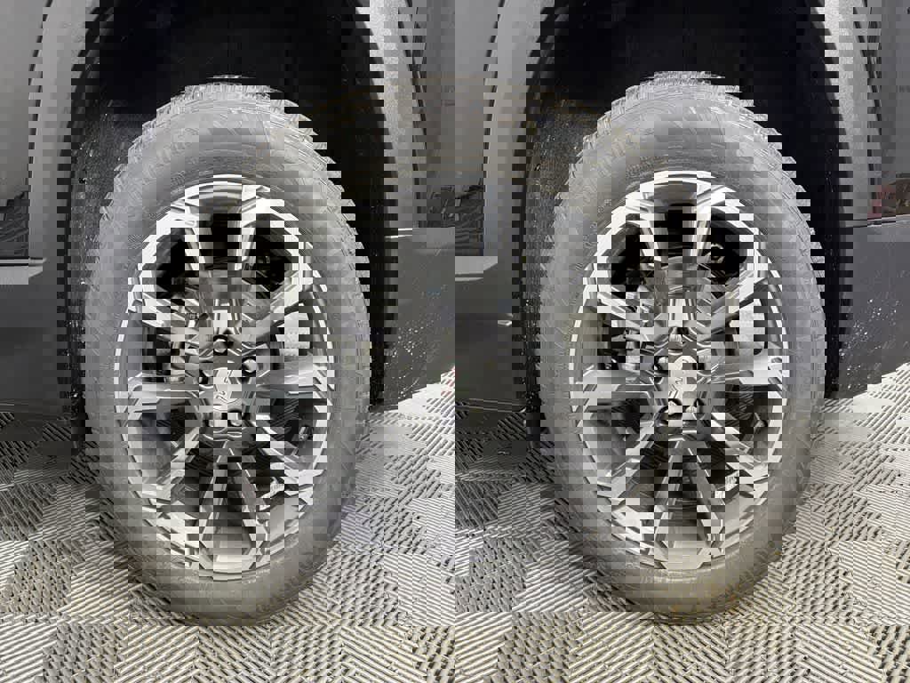 New 2026 GMC Terrain Elevation w/ Elevation Premium Package image 33