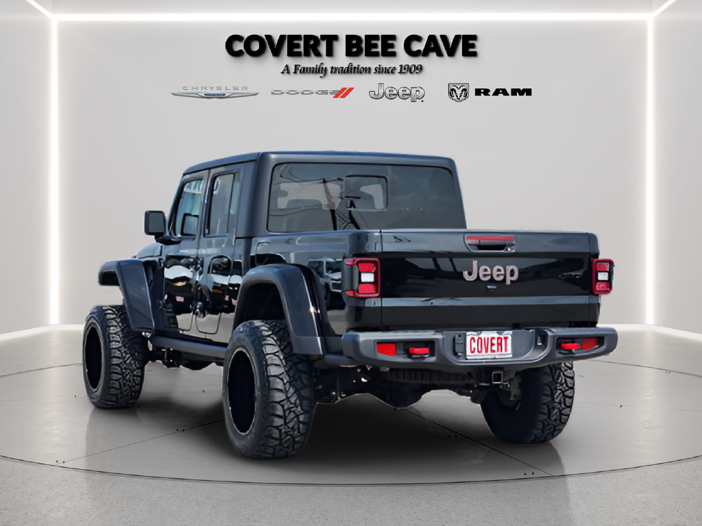 Used 2025 Jeep Gladiator Rubicon AWD/4WD image 5
