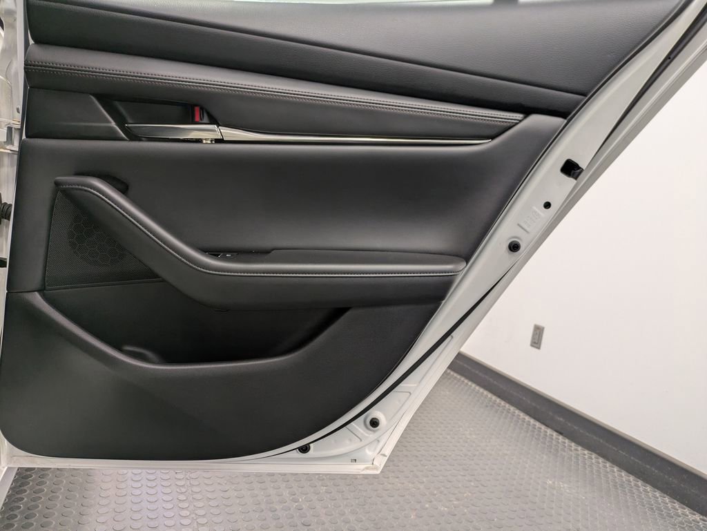 Used 2019 MAZDA MAZDA3 AWD Sedan w/ Select Package image 26