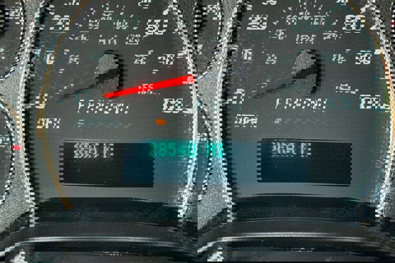 Used 2022 GMC Savana 2500 w/ Driver Convenience Package image 19