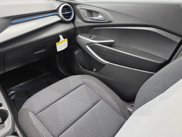 New 2026 Chevrolet Trax LS FWD image 17