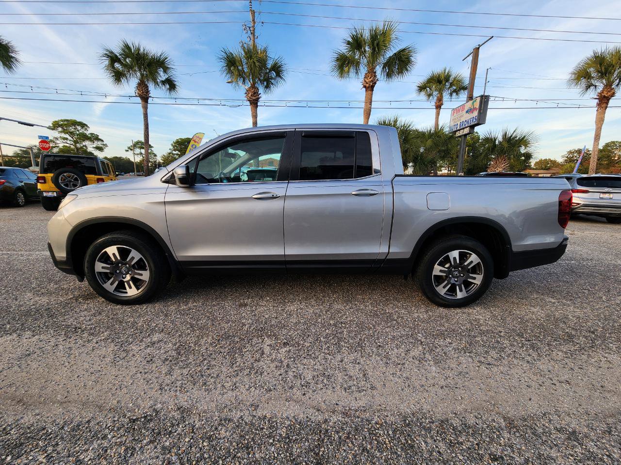 Used 2018 Honda Ridgeline RTL image 2