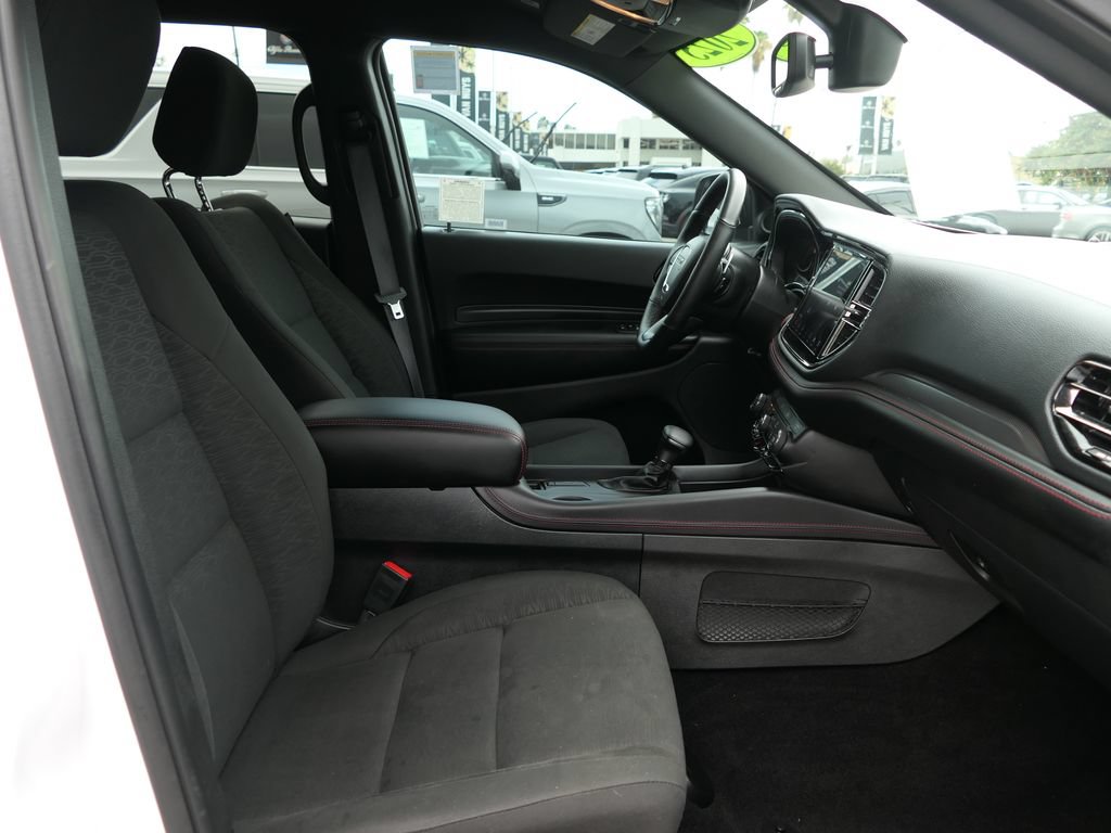 Used 2025 Dodge Durango R/T w/ Blacktop Package AWD/4WD image 25