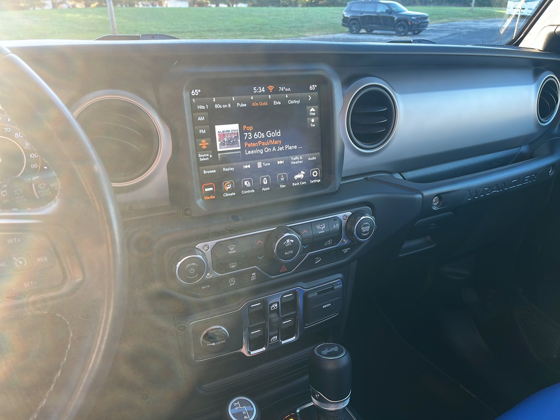 Used 2021 Jeep Wrangler Unlimited Sport AWD/4WD image 14