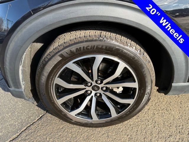 Used 2023 Ford Explorer ST image 23