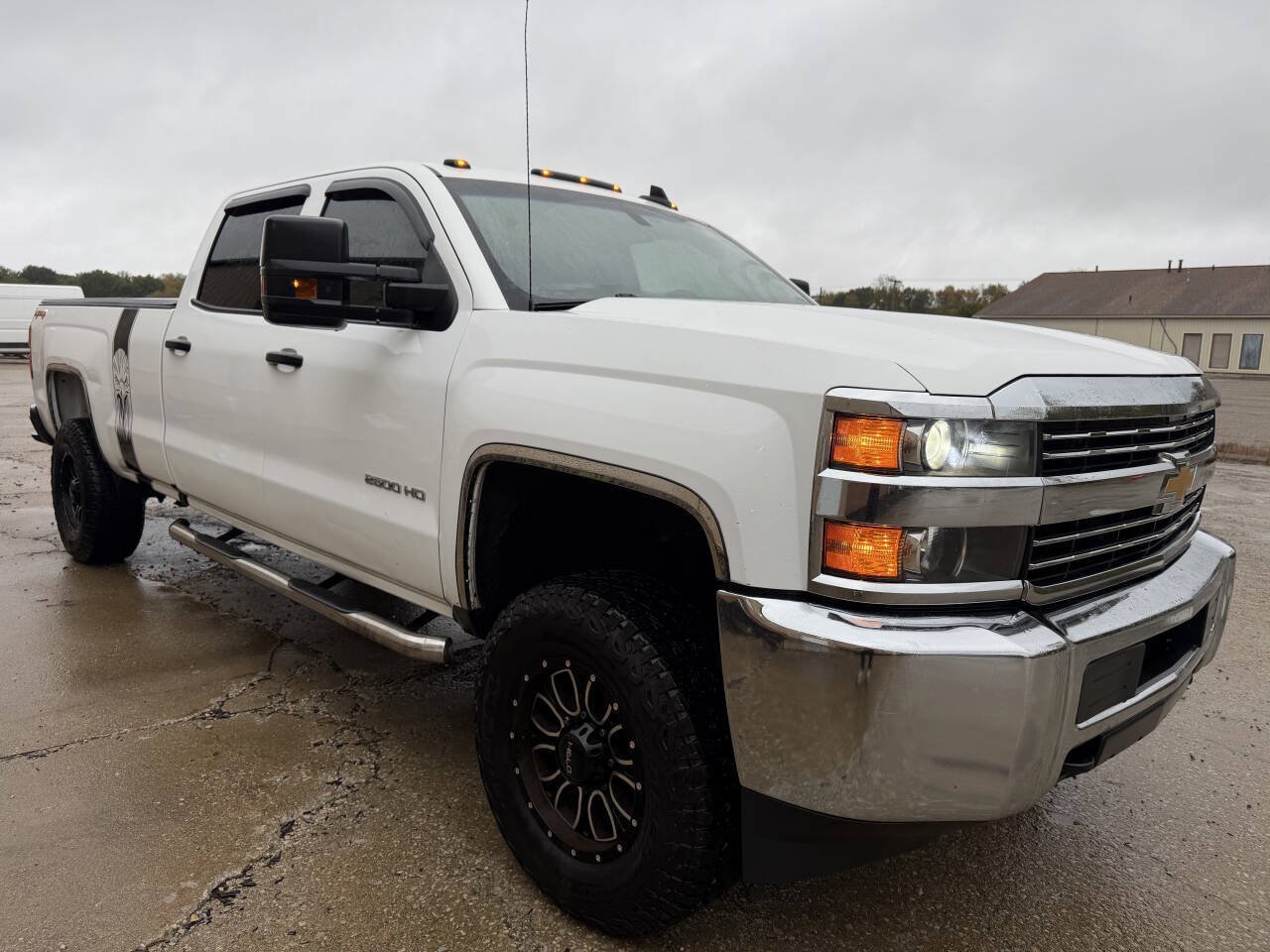 Used 2018 Chevrolet Silverado 2500 W/T w/ WT Convenience Package AWD/4WD image 7