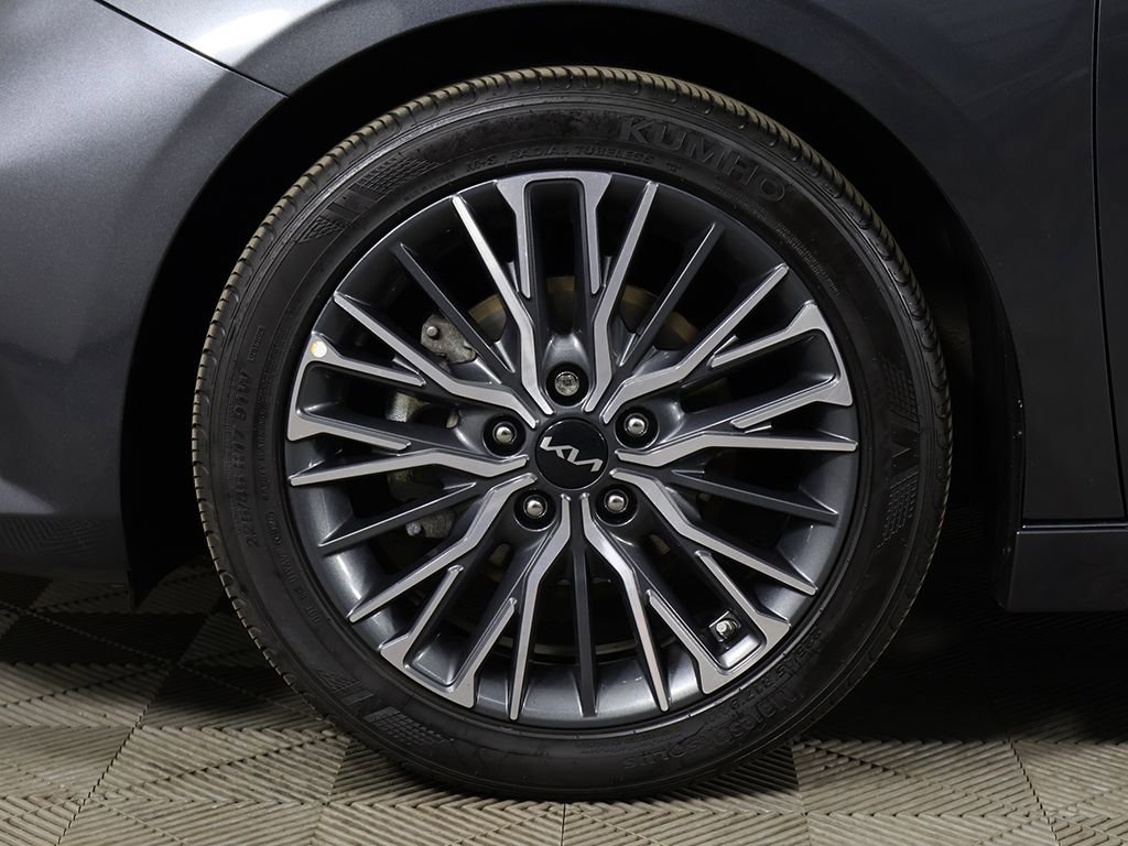 Used 2023 Kia Forte GT-Line FWD image 19