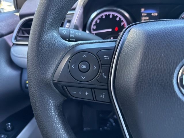 Used 2019 Toyota Camry LE FWD image 12