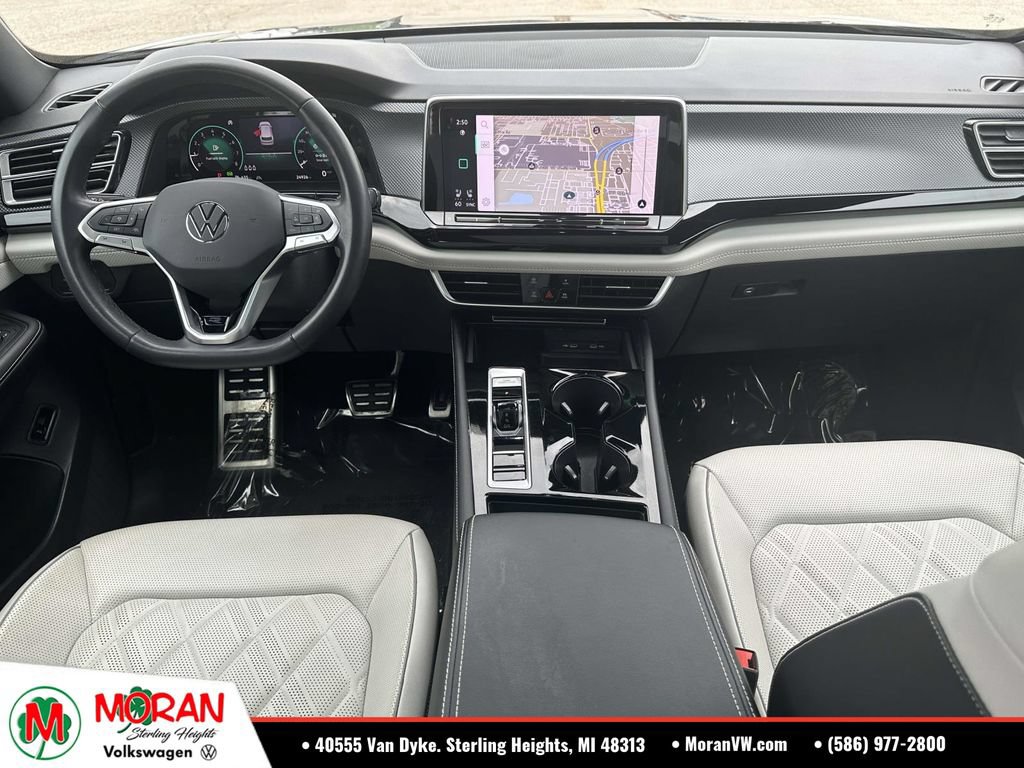 Certified 2024 Volkswagen Atlas Cross Sport SEL Premium R-Line AWD/4WD image 15