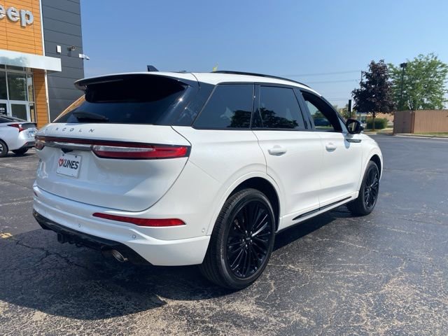 Used 2023 Lincoln Corsair Reserve w/ Equipment Group 202A image 8