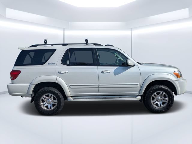 Used 2006 Toyota Sequoia Limited AWD/4WD image 2