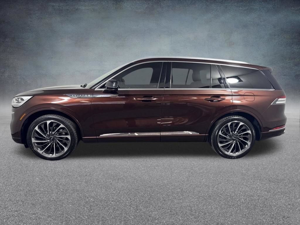 Used 2020 Lincoln Aviator Reserve w/ Equipment Group 202A AWD/4WD image 4