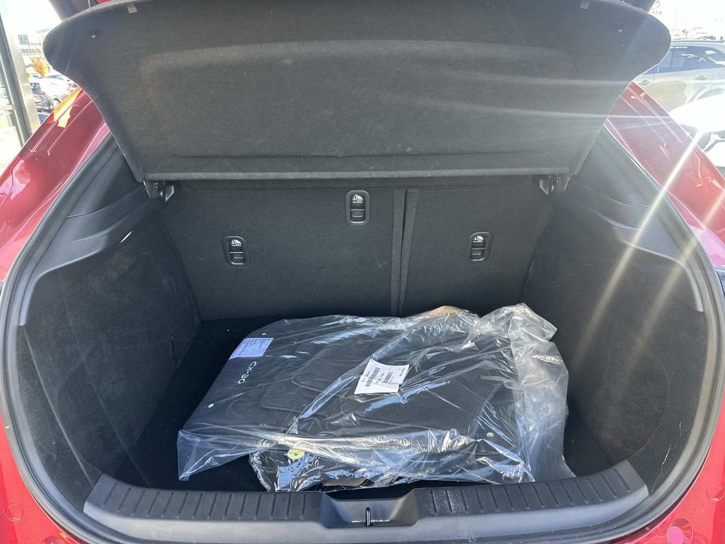 Certified 2025 MAZDA CX-30 AWD 2.5 S w/ Premium Package image 26