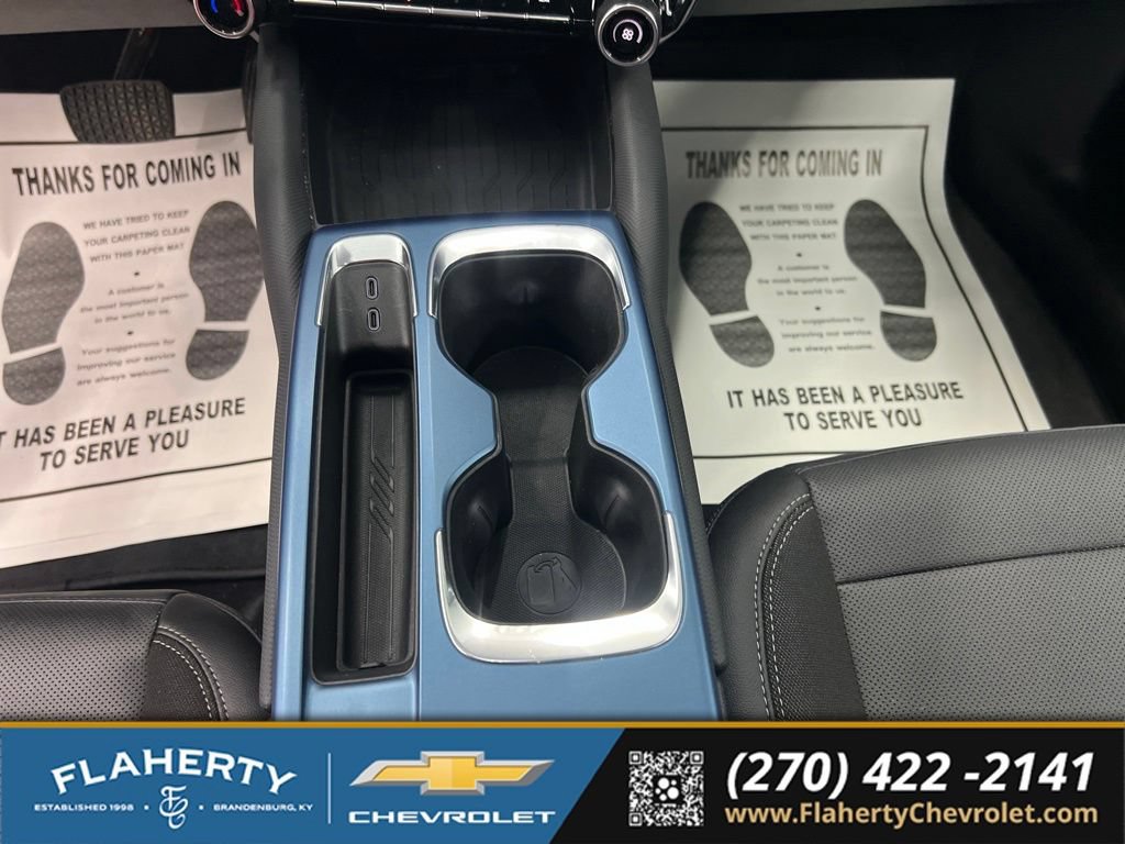 Used 2024 Chevrolet Equinox EV LT FWD image 29
