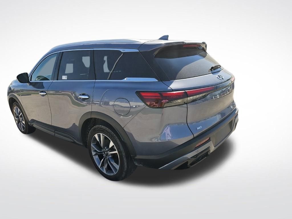 Used 2023 INFINITI QX60 Luxe AWD/4WD image 7