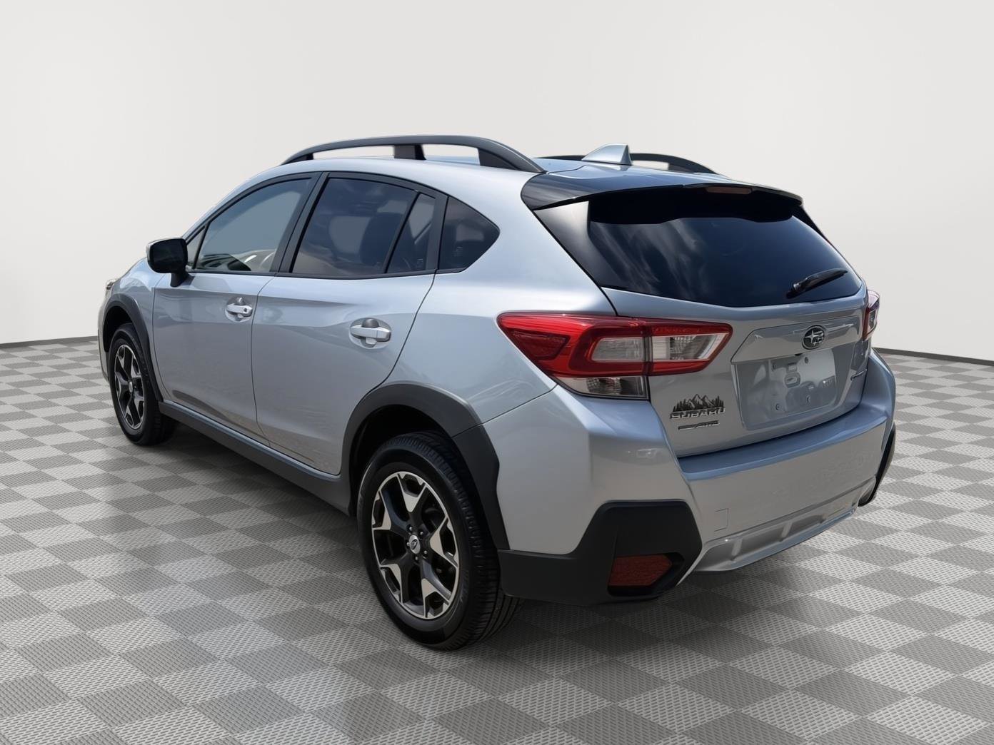 Used 2018 Subaru Crosstrek 2.0i Premium w/ Moonroof Package AWD/4WD image 6