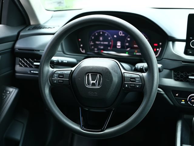 Certified 2025 Honda Accord SE image 28