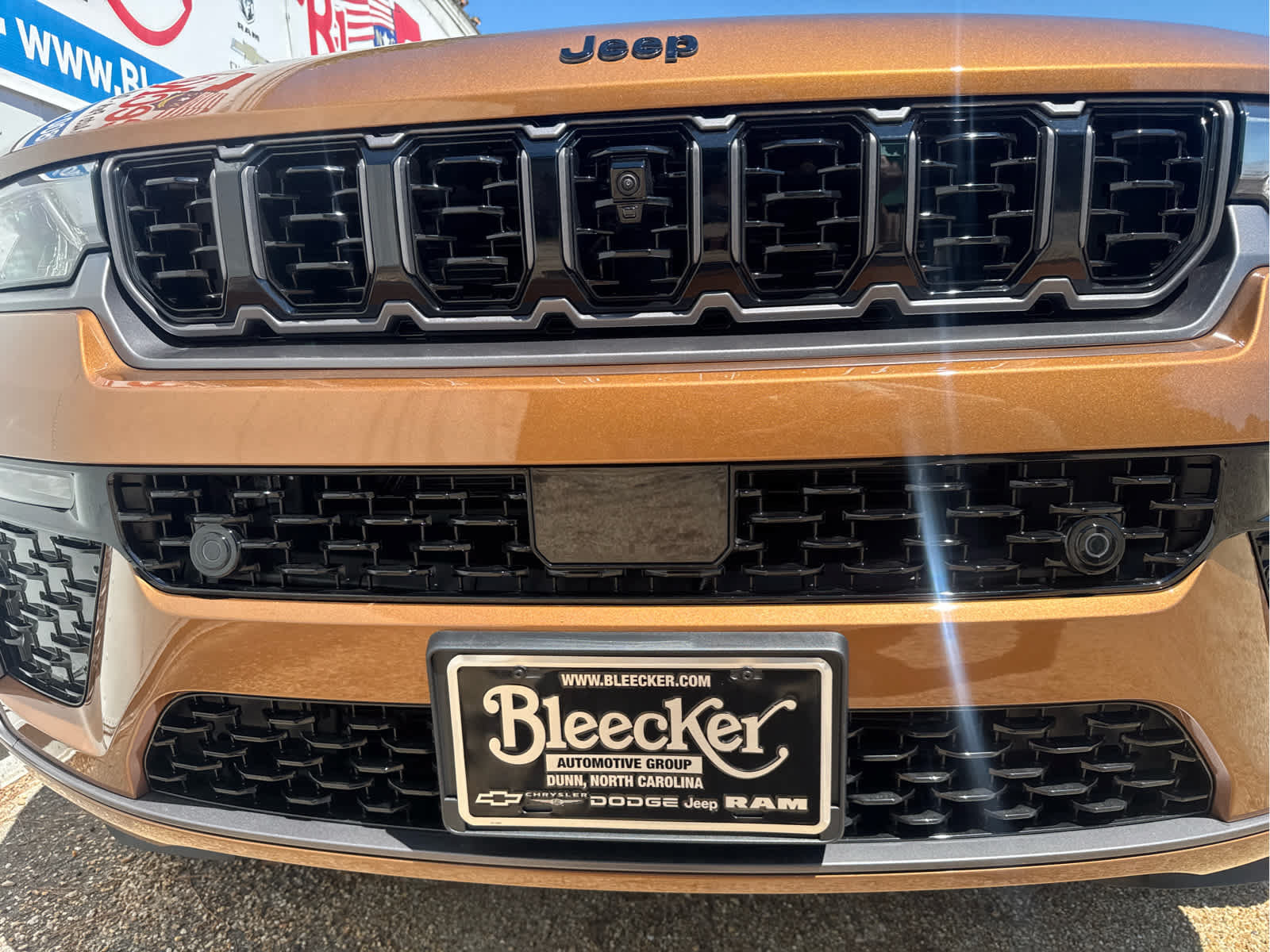 New 2026 Jeep Grand Cherokee Limited AWD/4WD image 10