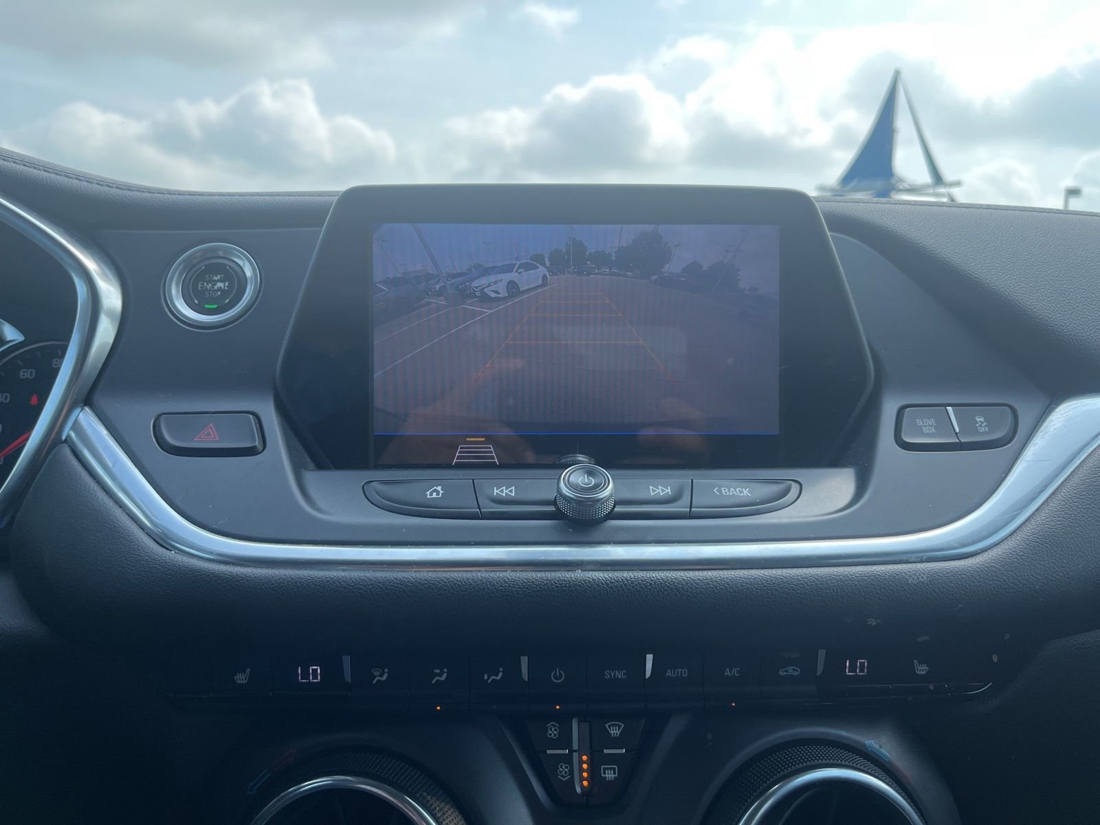 Used 2019 Chevrolet Blazer LT FWD image 7