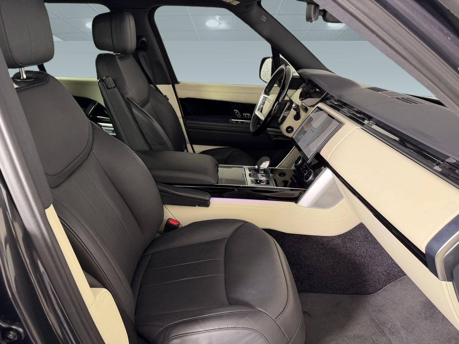 Used 2023 Land Rover Range Rover SE AWD/4WD image 23