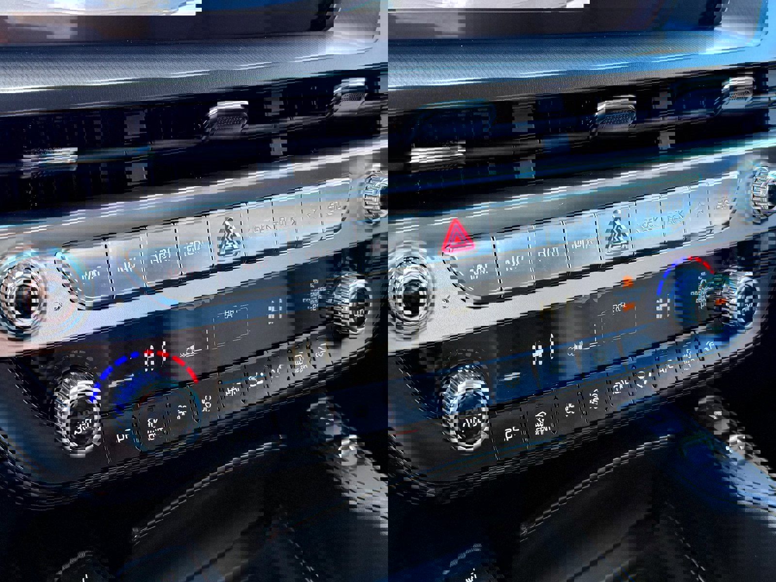 New 2025 Kia Telluride S image 19