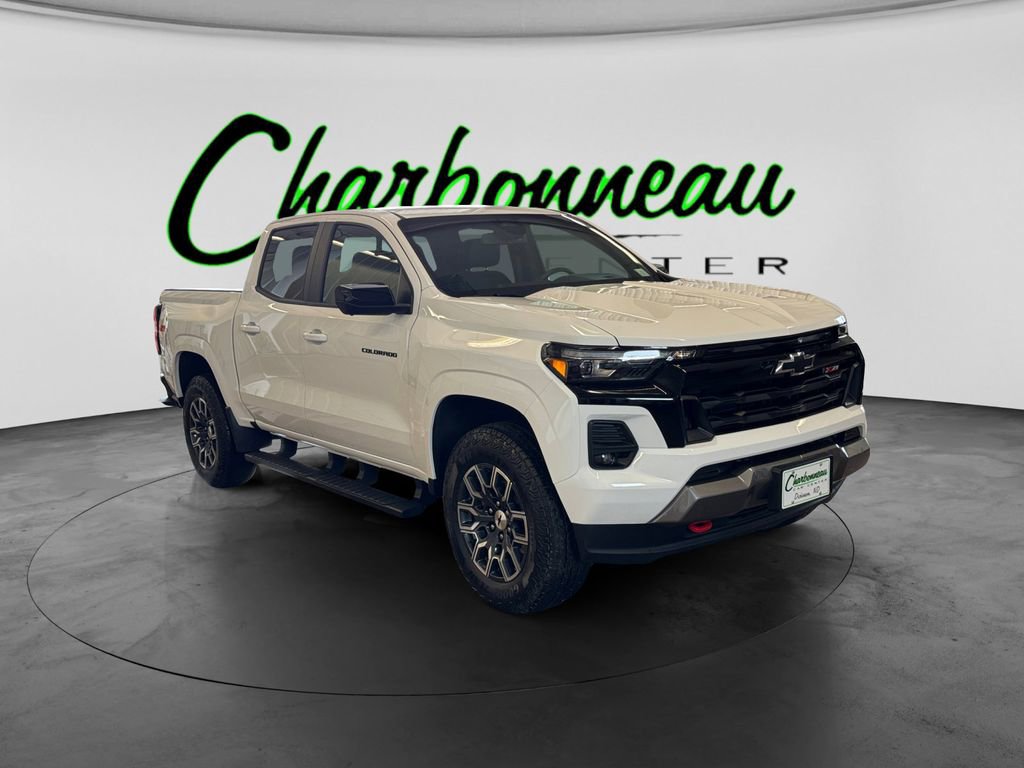 Used 2025 Chevrolet Colorado Z71 w/ Technology Package image 7