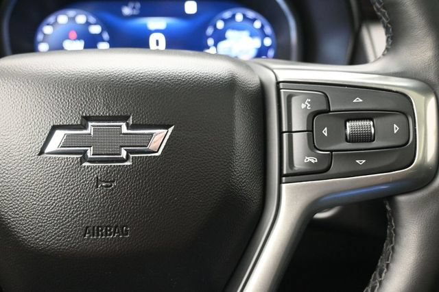 Used 2023 Chevrolet Suburban Z71 w/ Luxury Package AWD/4WD image 29