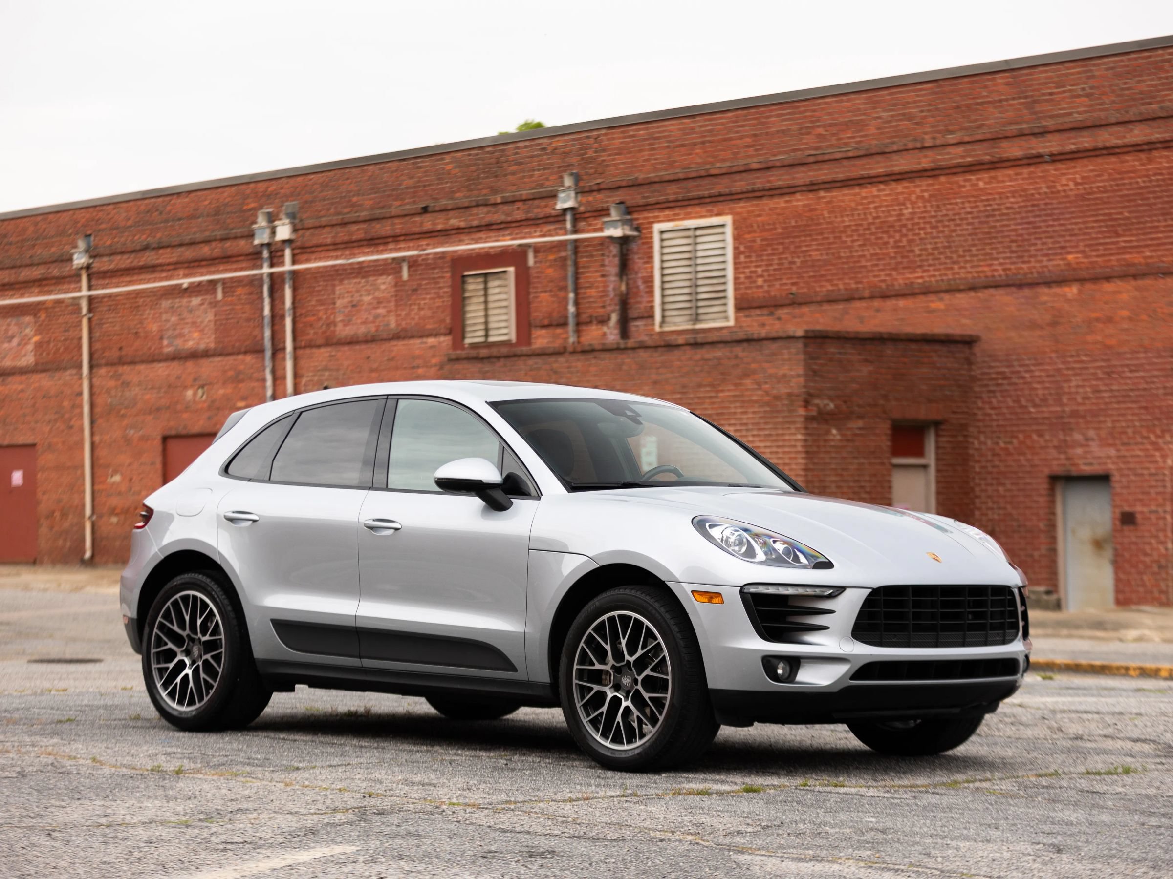 Used 2018 Porsche Macan S AWD/4WD image 7
