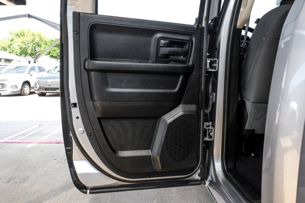 Used 2019 RAM 1500 Tradesman w/ Chrome Plus Package RWD image 37