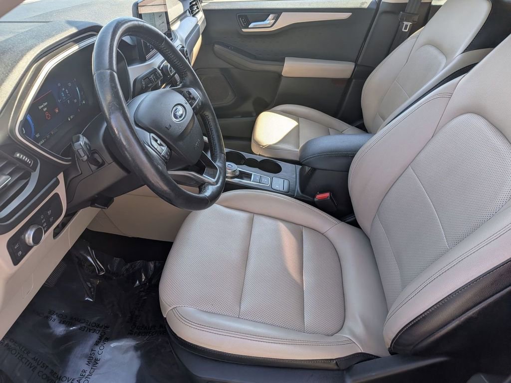 Used 2020 Ford Escape SE Sport AWD/4WD image 9