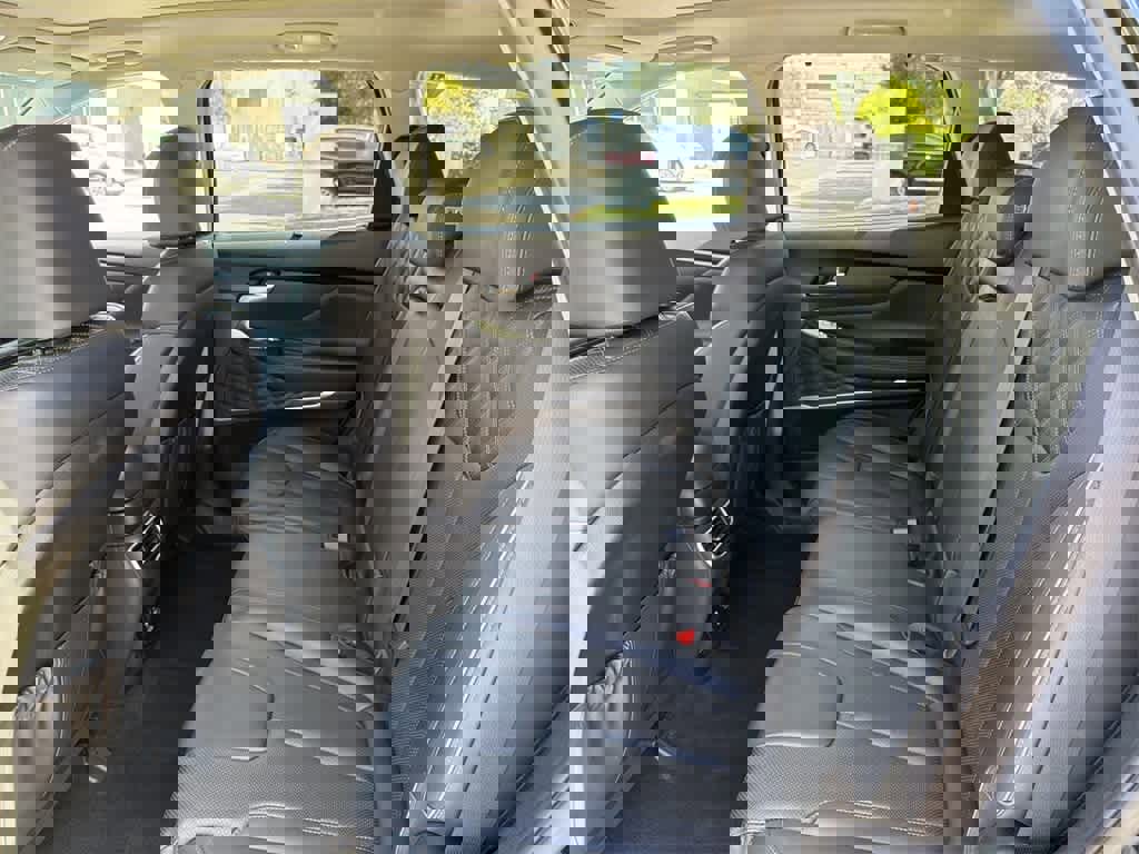 Used 2022 Hyundai Santa Fe Limited image 30