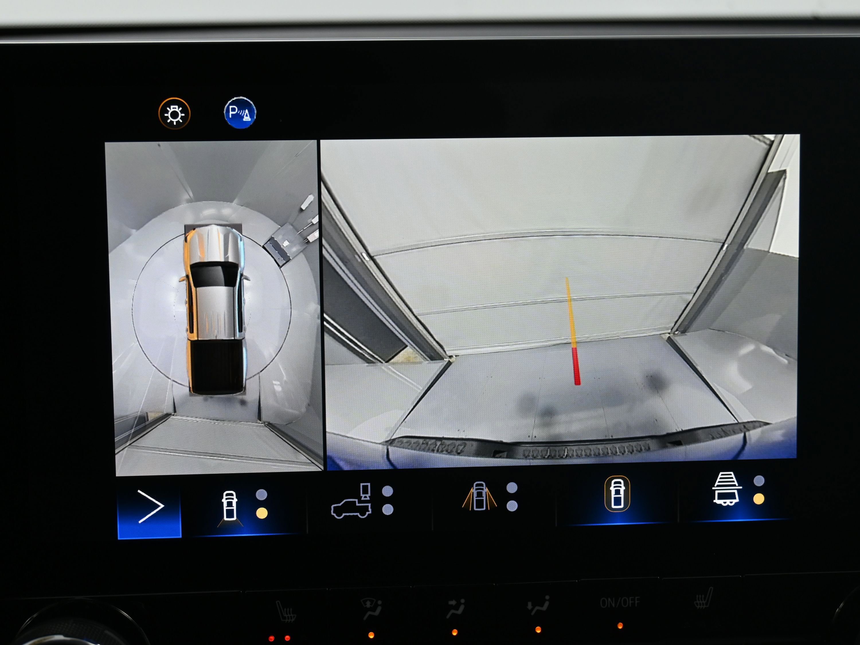 Used 2024 Chevrolet Colorado Z71 w/ Z71 Convenience Package 2 image 40