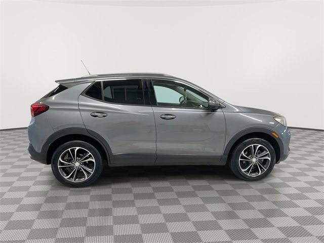 Used 2020 Buick Encore GX Essence image 12