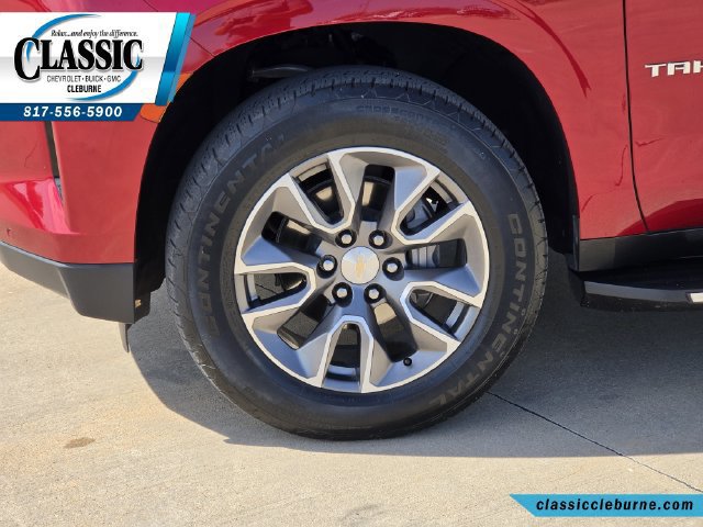 Used 2024 Chevrolet Tahoe LT w/ Luxury Package RWD image 13