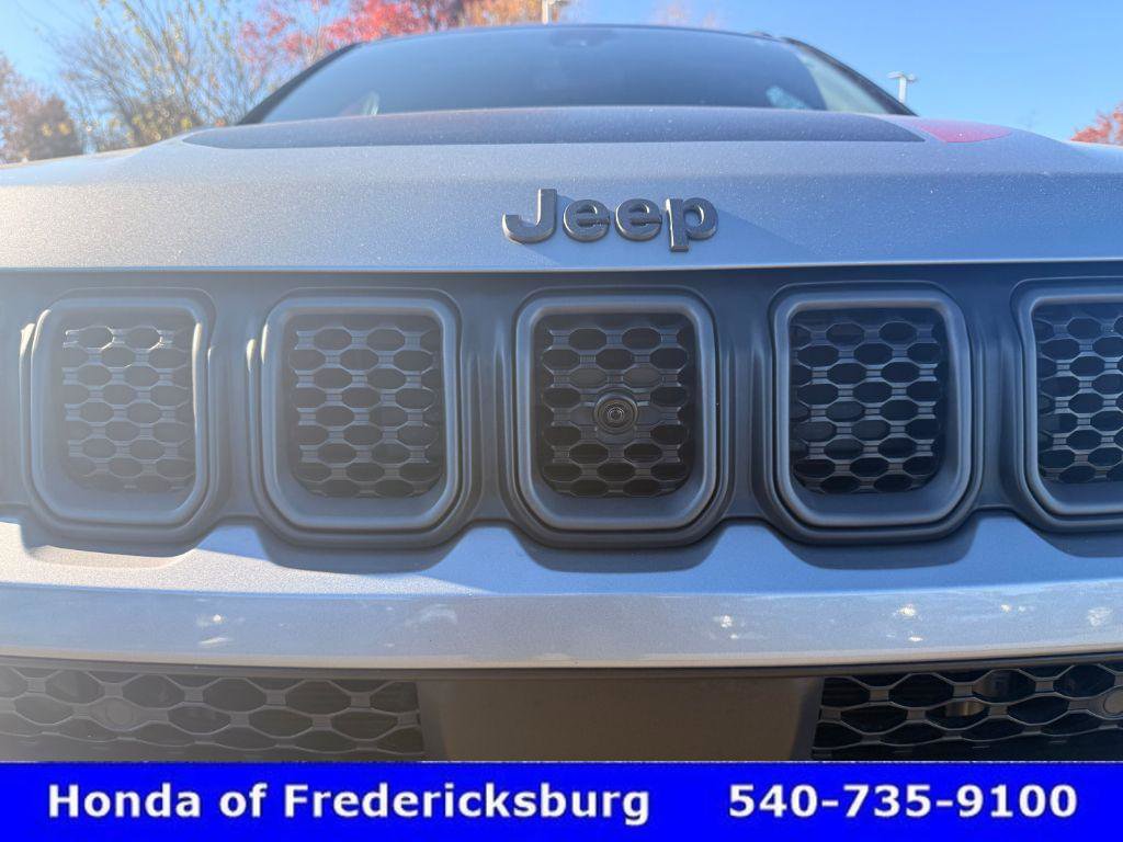 Used 2023 Jeep Compass Trailhawk w/ Trailhawk Elite Group image 10