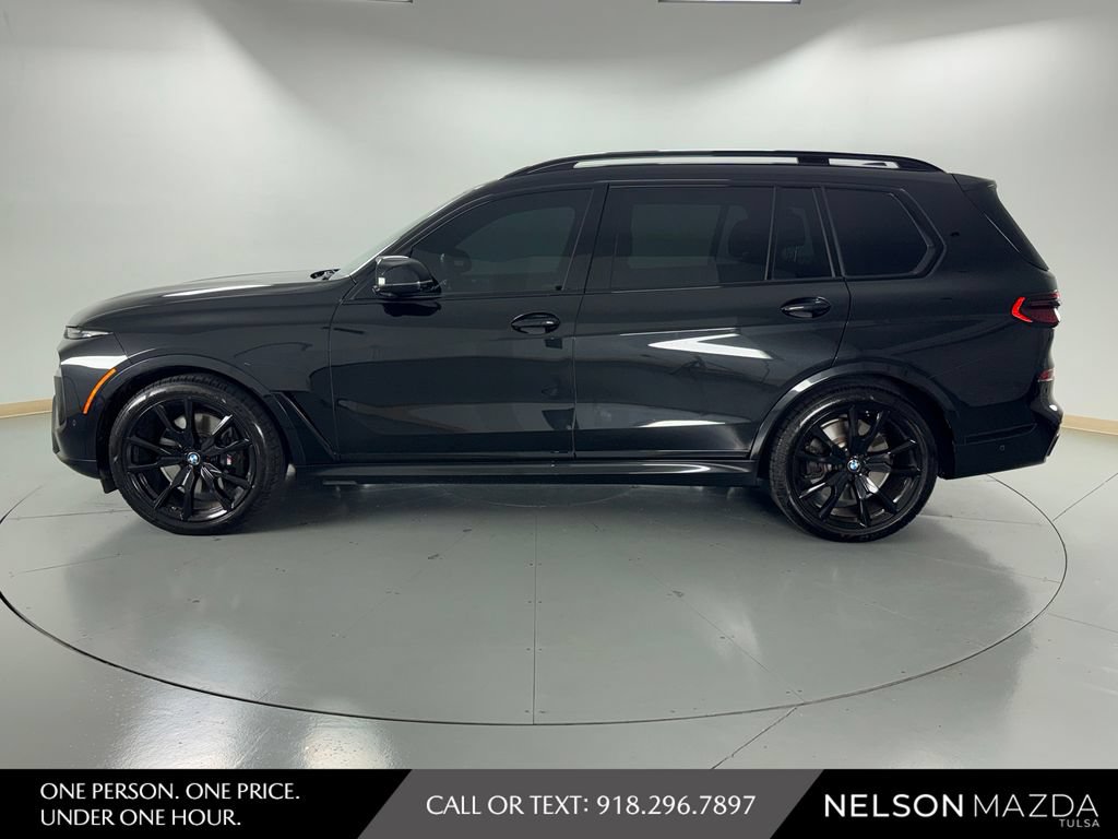 Used 2025 BMW X7 M60i AWD/4WD image 9