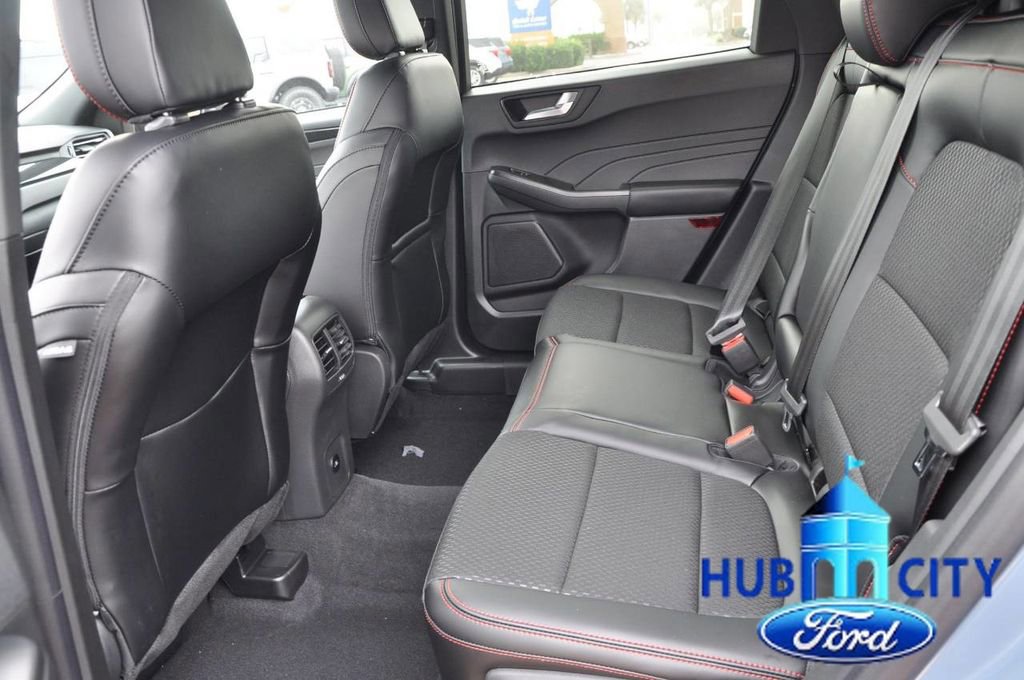 New 2026 Ford Escape ST-Line w/ Tech Pack #1 image 11