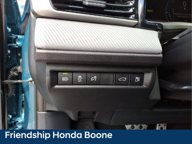 Used 2026 Toyota Camry SE w/ Convenience Package FWD image 20