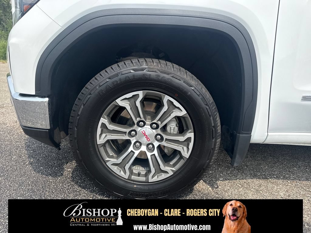 Used 2024 GMC Sierra 1500 SLT AWD/4WD image 17