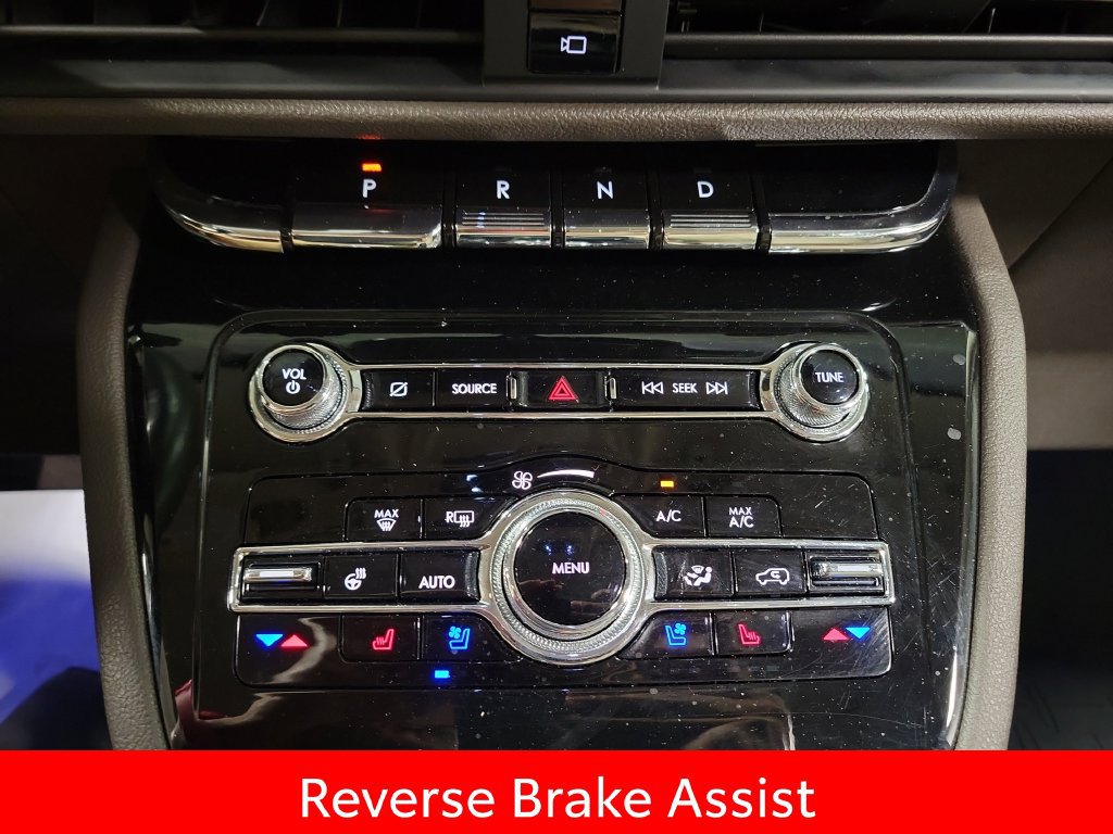 Used 2021 Lincoln Corsair Reserve w/ Equipment Group 201A AWD/4WD image 19