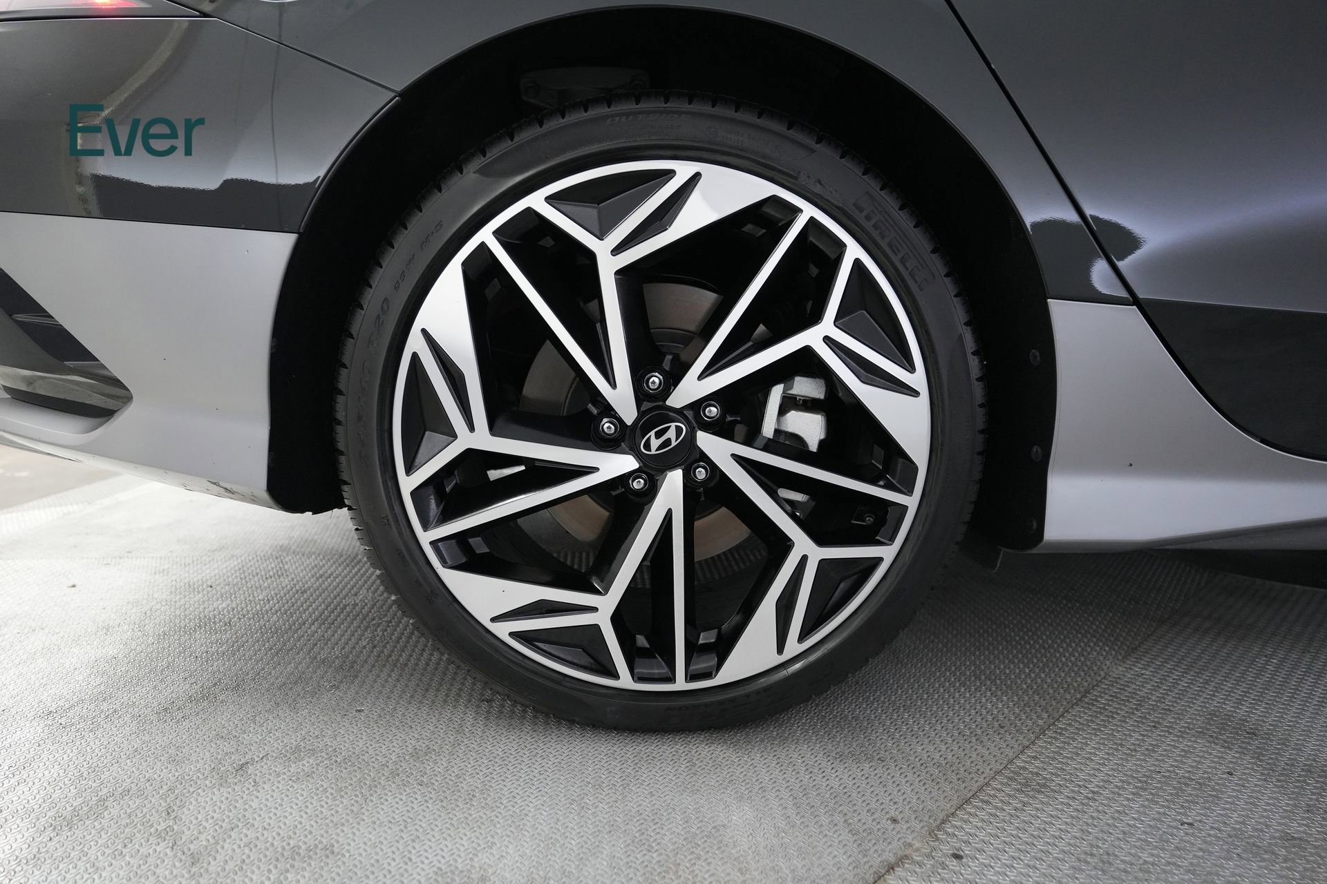 Used 2024 Hyundai Ioniq 6 SEL image 22