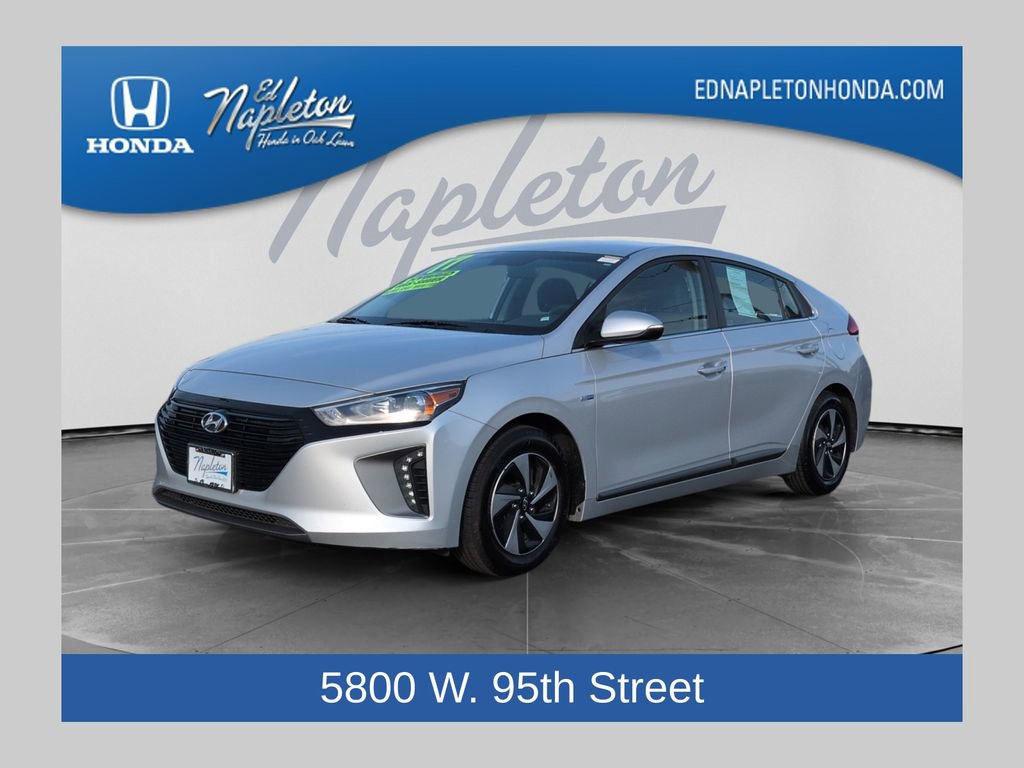 Used 2017 Hyundai Ioniq SEL FWD image 1