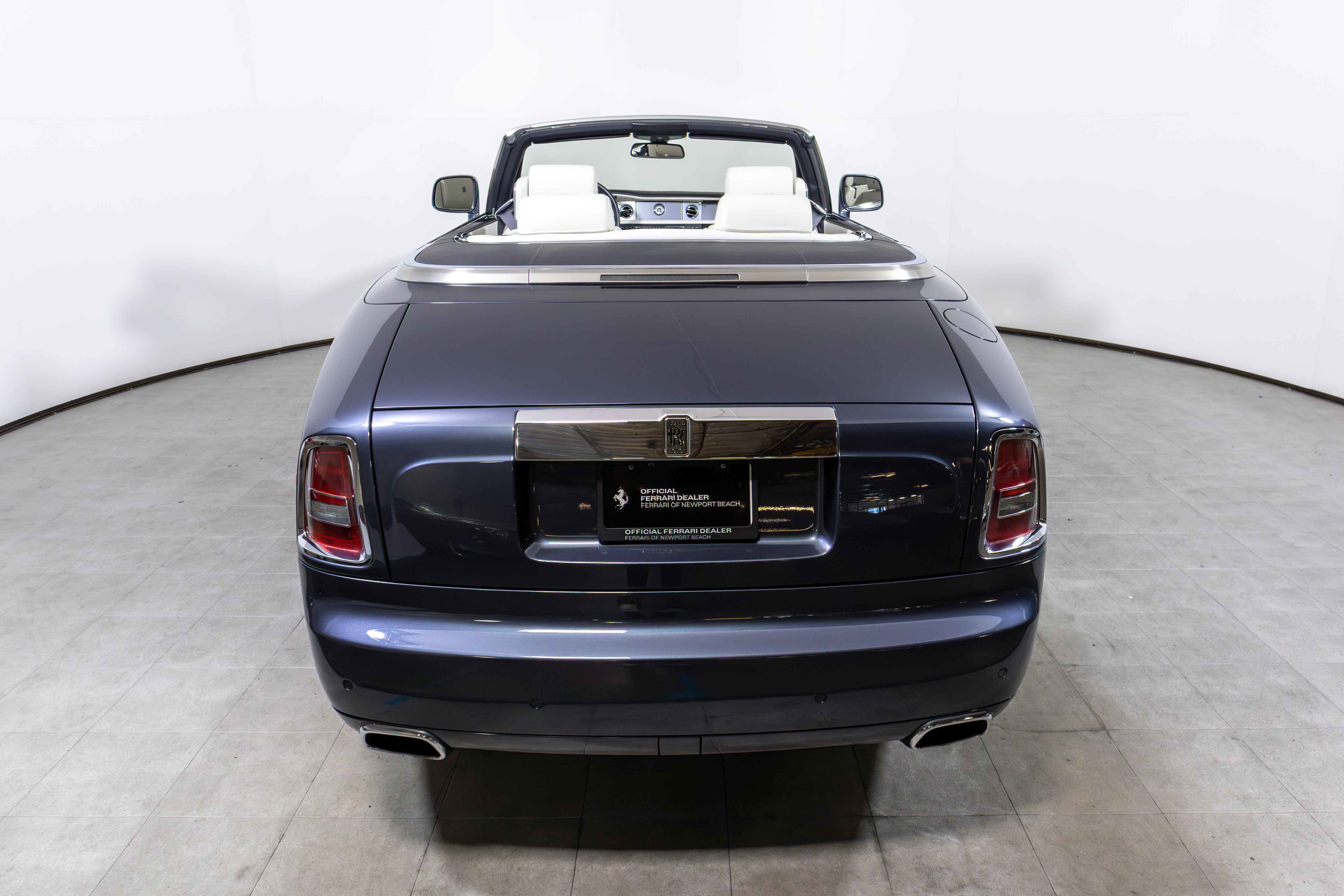 Used 2013 Rolls-Royce Phantom Drophead Coupe image 7