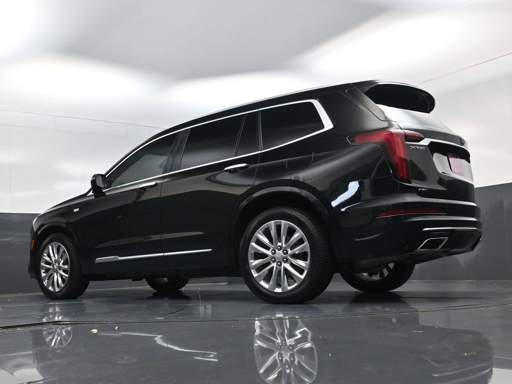 Used 2020 Cadillac XT6 Premium Luxury AWD/4WD image 18
